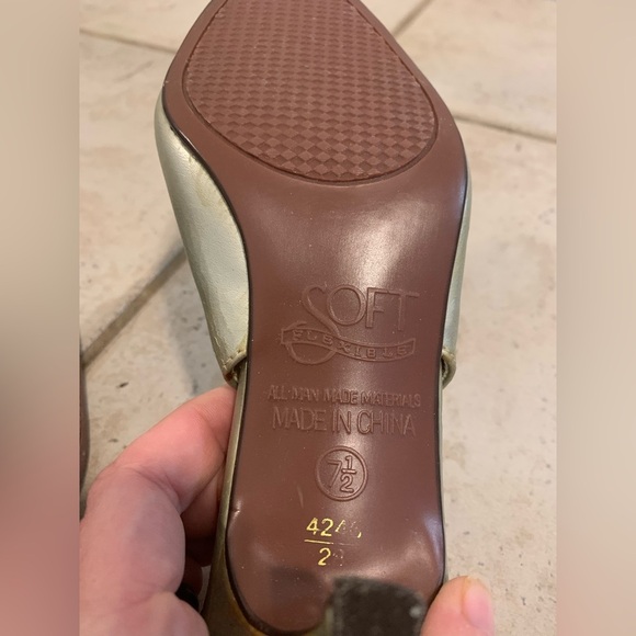 Vintage Y2K SOFT by Highlights Metallic Silver/Gold Slingback Kitten Heels 7.5 - Picture 7 of 9